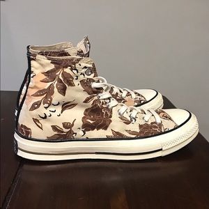 Converse High Tops 70s Floral Print